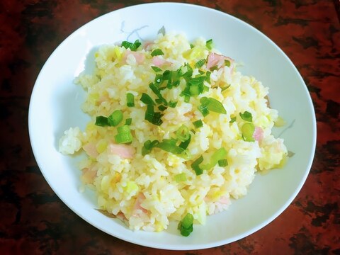 ベーコンとキャベツの玉子炒飯